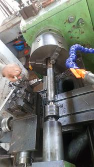 MECANIZADO DE TORNILLO DE COMPUERTA